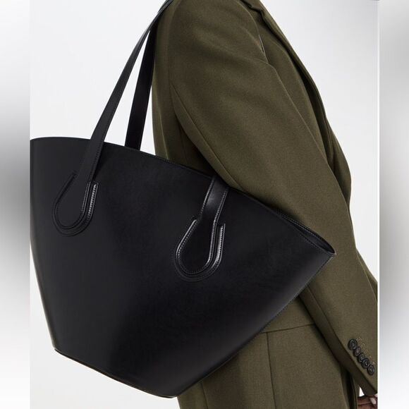 NWT Mark Cross Arc Tote Black Leather $1,850 - Picture 4 of 7
